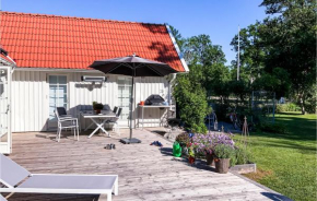 Four-Bedroom Holiday Home in Lottorp, Löttorp